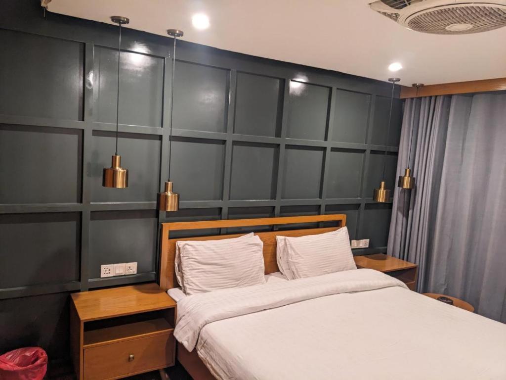 Lavish Hotel Rawalpindi Exterior photo
